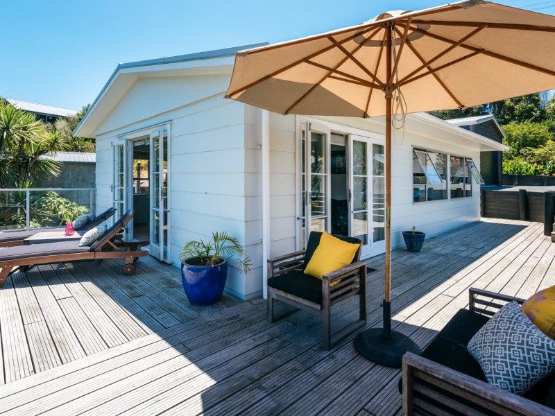 373 Sea View Road, Onetangi, Auckland, 2房, 1浴