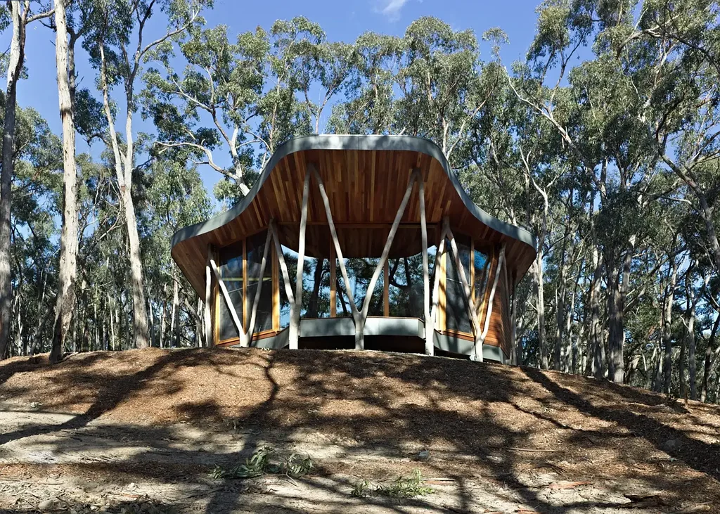 Lal Lal 2房  A Unique Bushland Retreat in Lal Lal – 5 Acres of Tranquillity, History & Natural Beauty