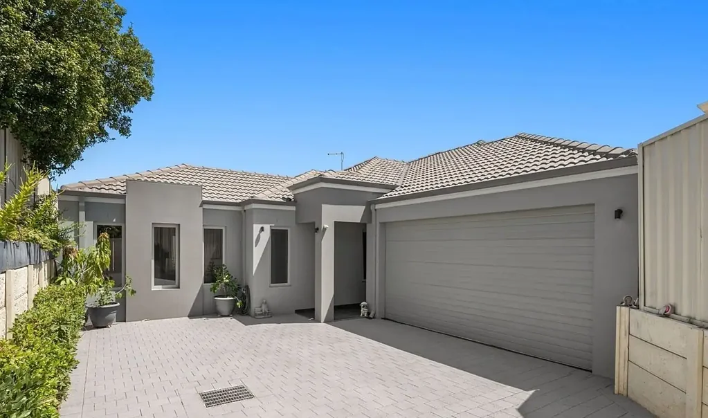 Exquisite 4-Bedroom, 2-Bathroom Home in the Heart of Morley