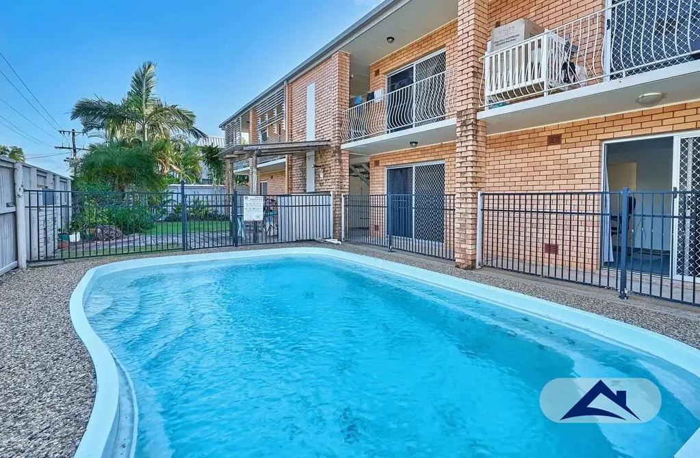4/10-12 Curtin Street, Westcourt, QLD 4870