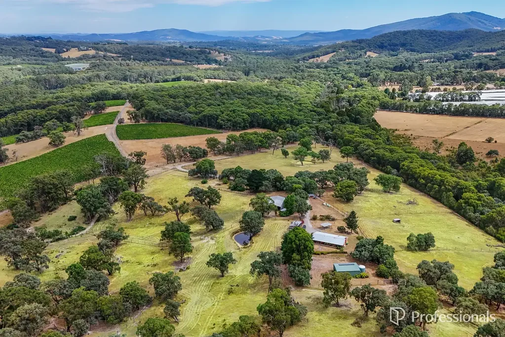 150 Blackleather Creek Road, Launching Place, VIC 3139