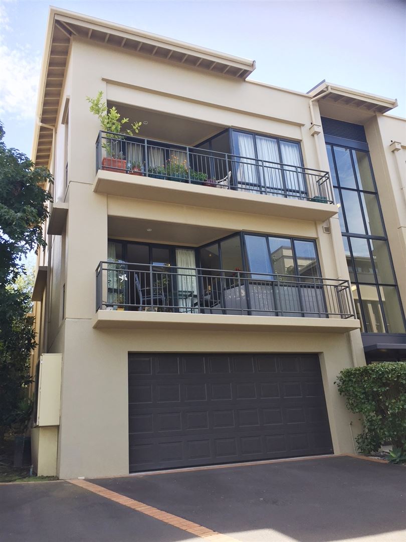 1a/9 Furneaux Way, Remuera, Auckland, 2 Bedrooms, 1 Bathrooms