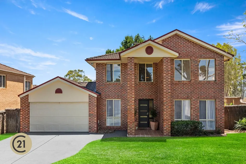 Family Entertainer in Premium Location | Walk to Metro