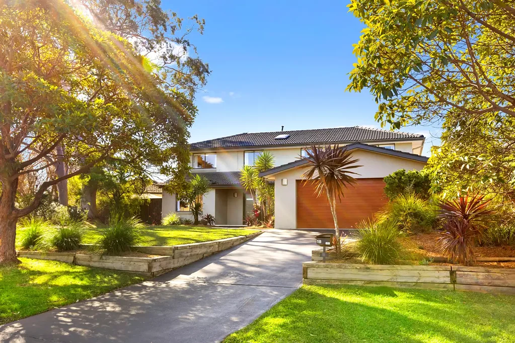18 Woolrych Crescent, Davidson, NSW 2085