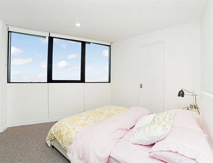 1805/151 Berkeley Street, Melbourne, Melbourne CBD, 2 Bedrooms, 2 Bathrooms, Apartment