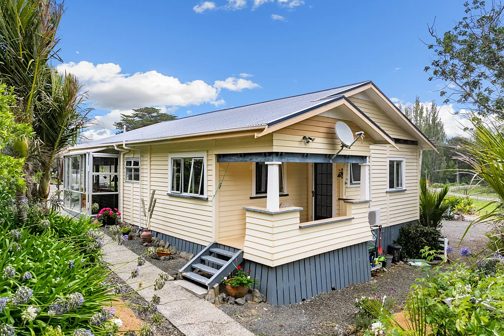 Dargaville Quiet rural retreat - Practical family home