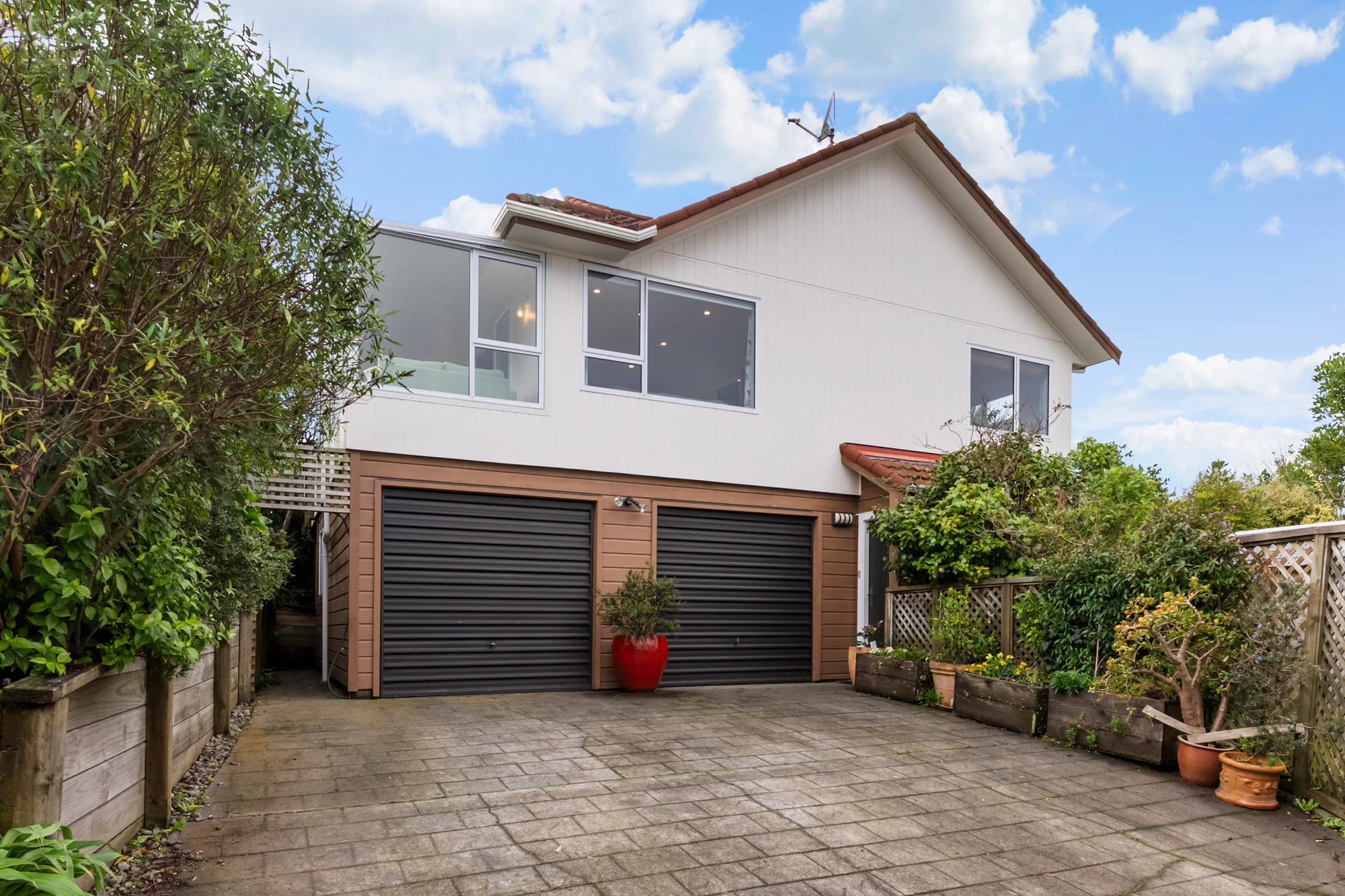 Ngaio 3房 Sun, Views & Space - Don't Miss This One!