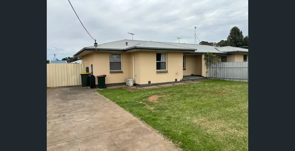 Smithfield 6Moenga Investor's Dream - Dual Income & Future Development Potential (STCC)