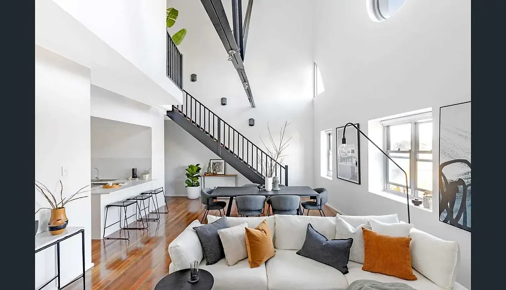 New York Style Penthouse Apartment