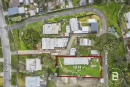 504 Tress Street, Golden Point