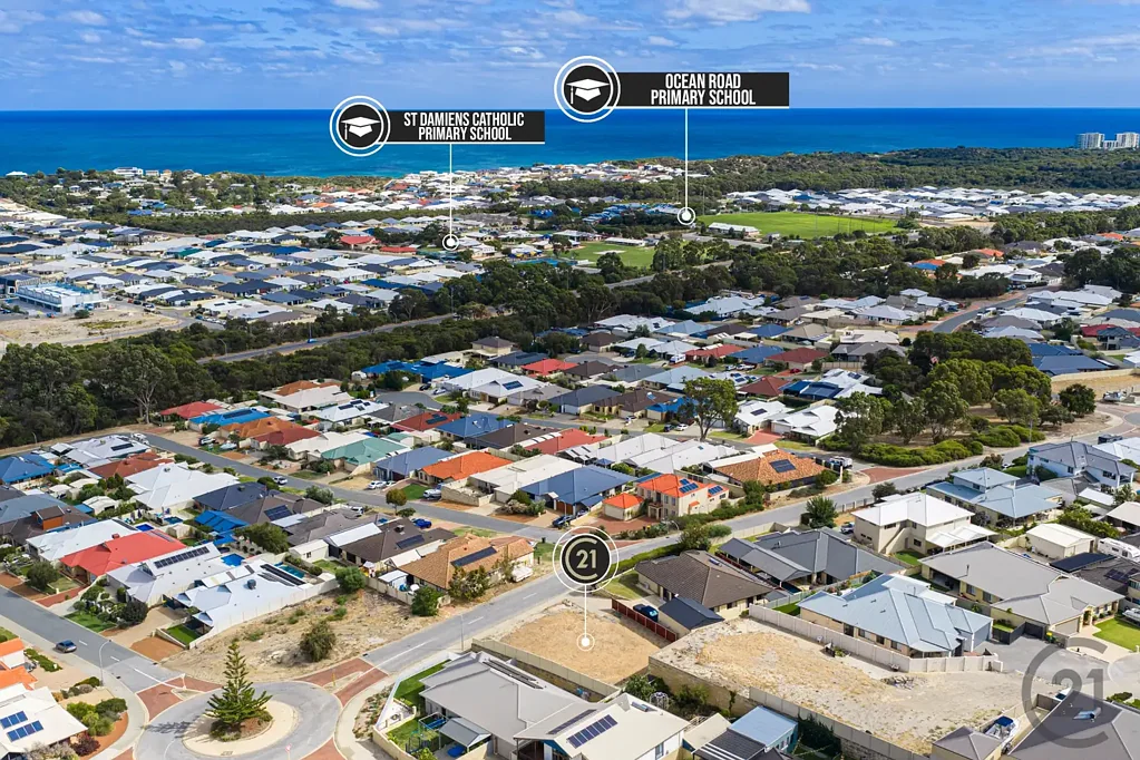 Dawesville Commanding elevation with sweeping ocean views!