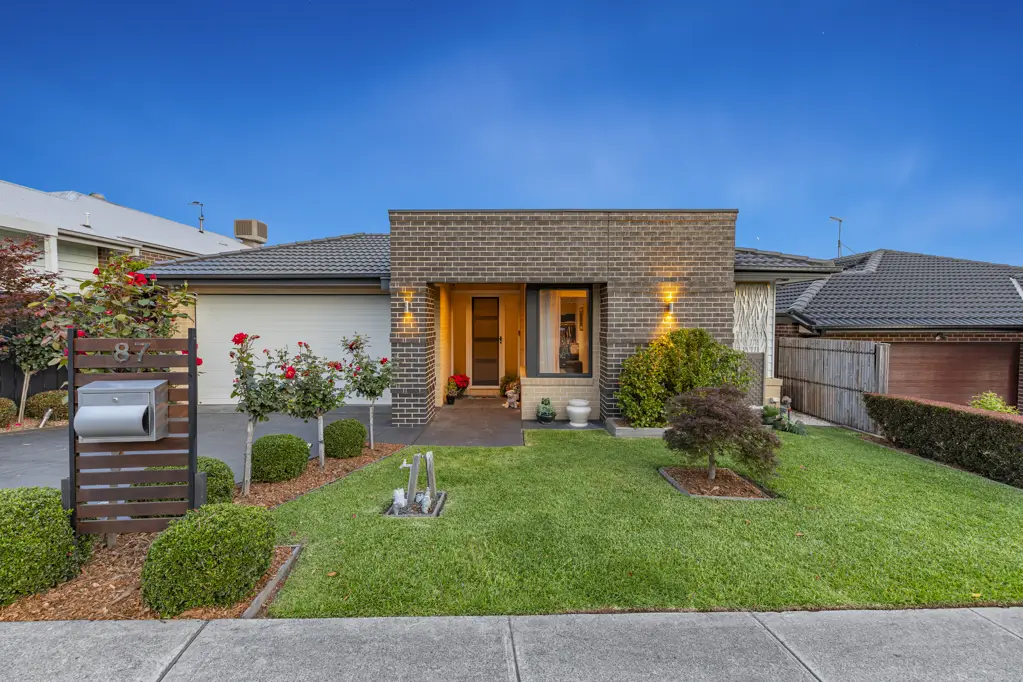 87 Goldsborough Drive, Officer, VIC 3809
