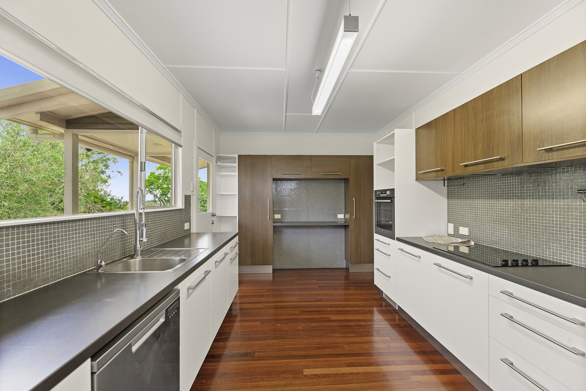 9 ERBACHER ST, CENTENARY HEIGHTS QLD 4350, 0 Bedrooms, 0 Bathrooms, House