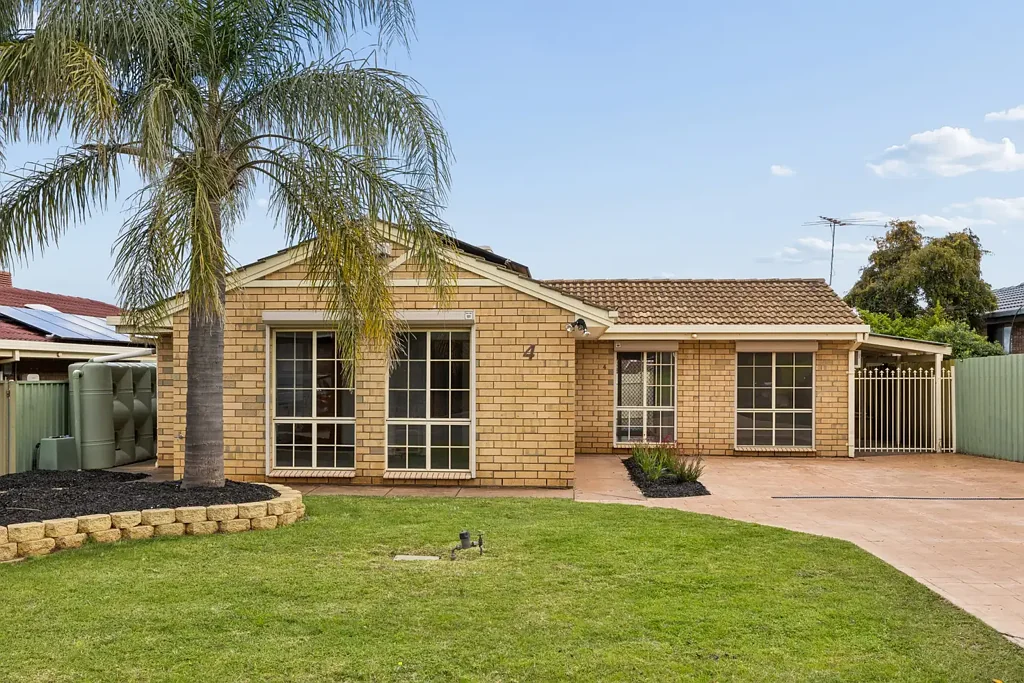 Salisbury East 4 Bedroom Impeccably maintained family gem ready to enjoy