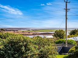72 Massey Street, Smithton