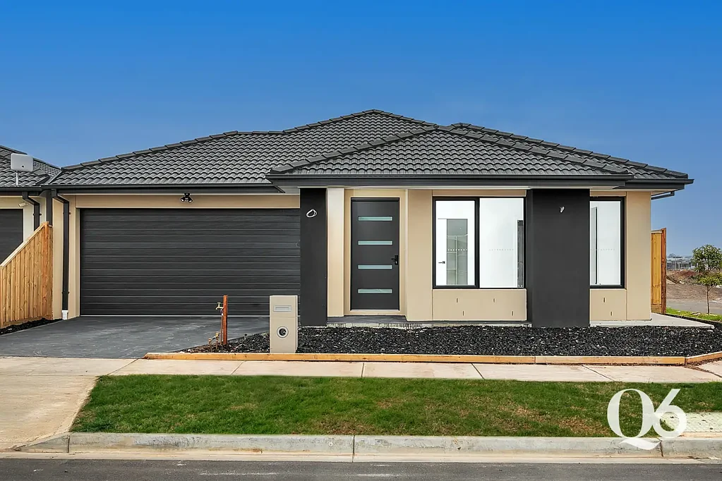7 Shimmer Entrance, Fraser Rise, VIC 3336