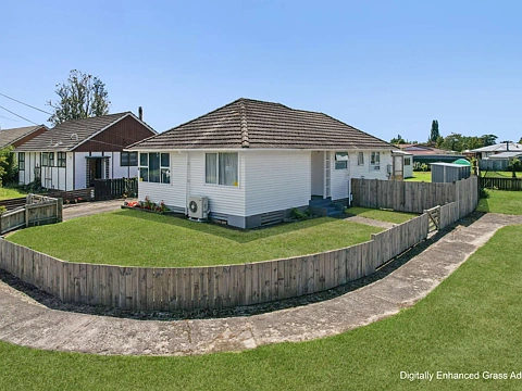 Kawerau 3房  Modern Mid-Century with Mountain Views