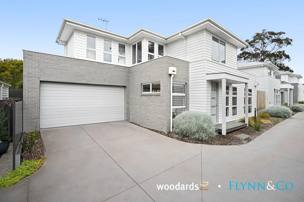 3/2 Banks Street, Mccrae, VIC 3938