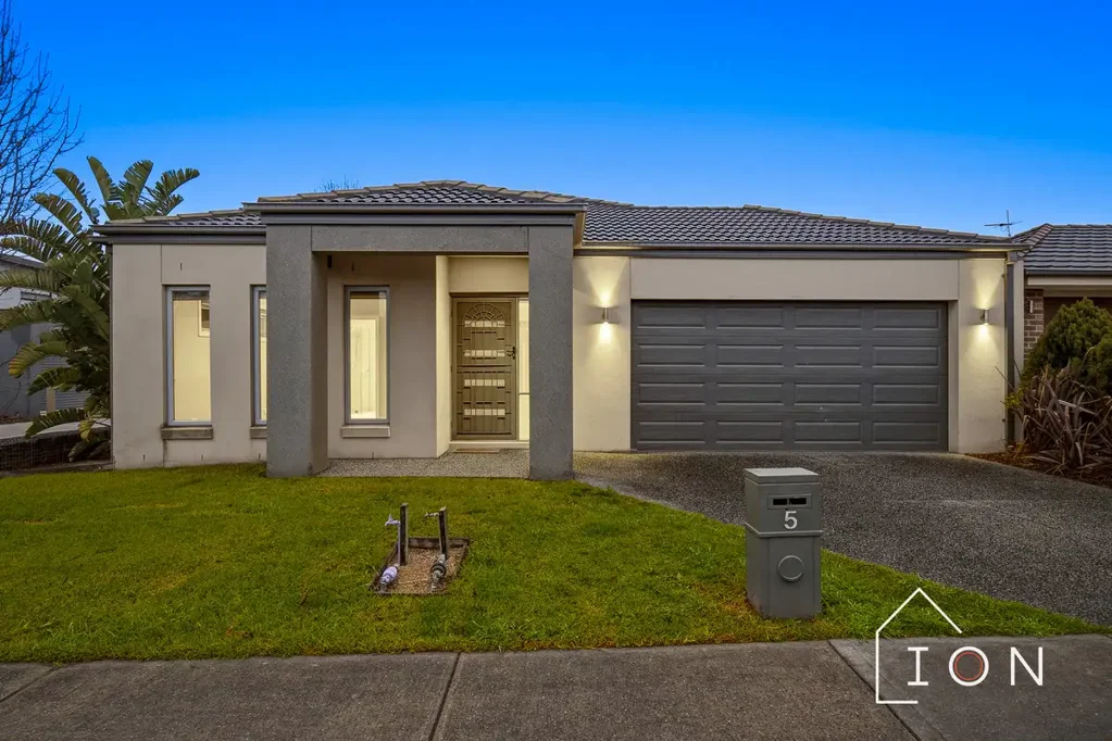 Cranbourne East 4房 品质与生活方式的结合 – Parks Edge Estate 的优质家庭生活 When Quality Meets Lifestyle – Premium Family Living in Parks Edge Estate