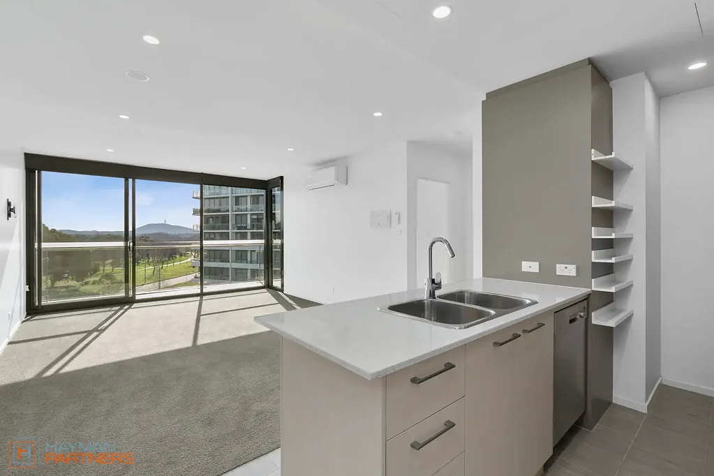 Phillip 2Zimmer North Facing Apartment with Views of Telstra Tower