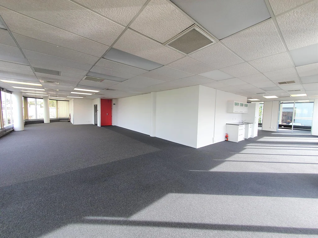 Ellerslie Affordable + Ready to Occupy - Make an Offer!