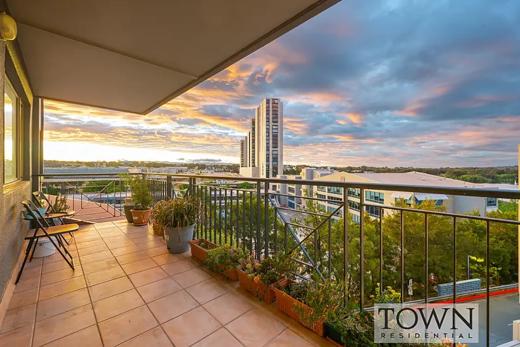 4/13 Chandler Street, Belconnen, ACT 2617