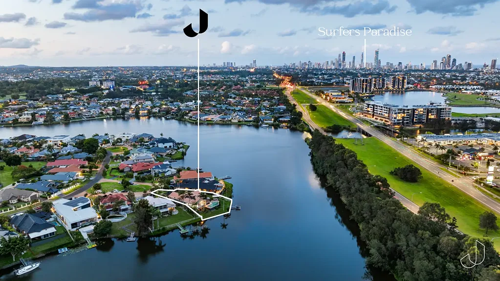180 Port Jackson Boulevard, Clear Island Waters, QLD 4226