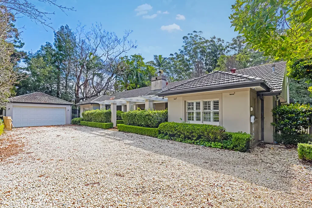 Grand Family Estate with Private Setting in Prestigious Pymble