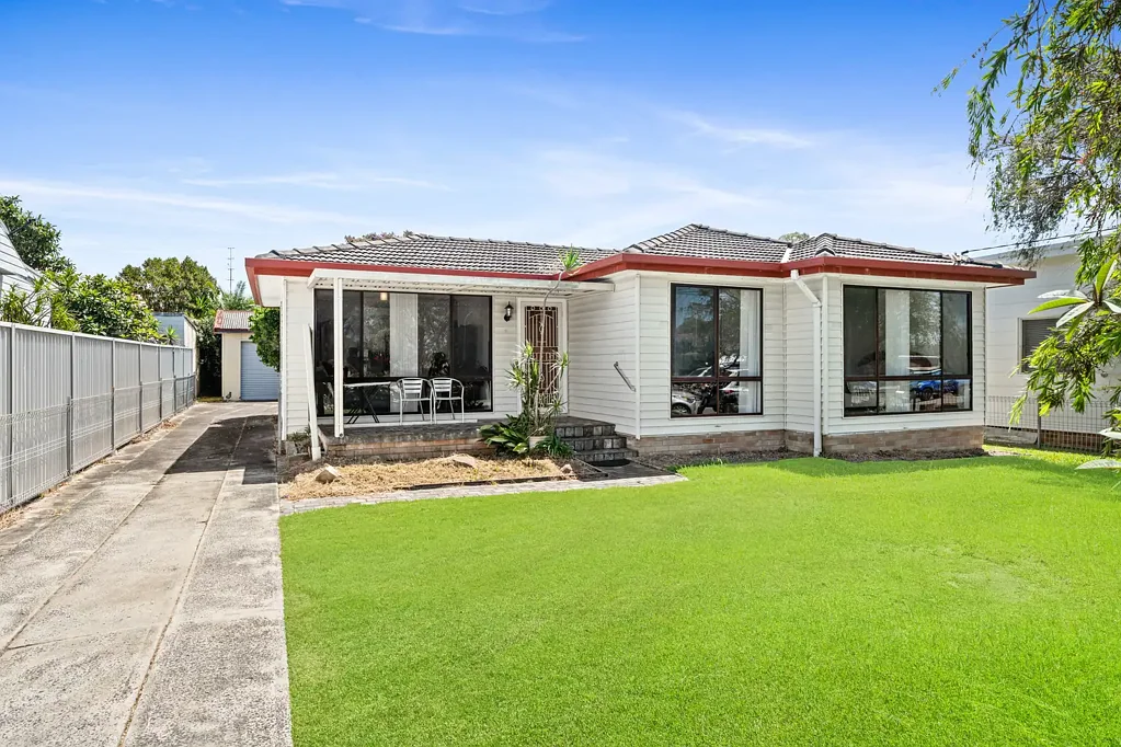 20 Glenavon Street, Toukley, NSW 2263