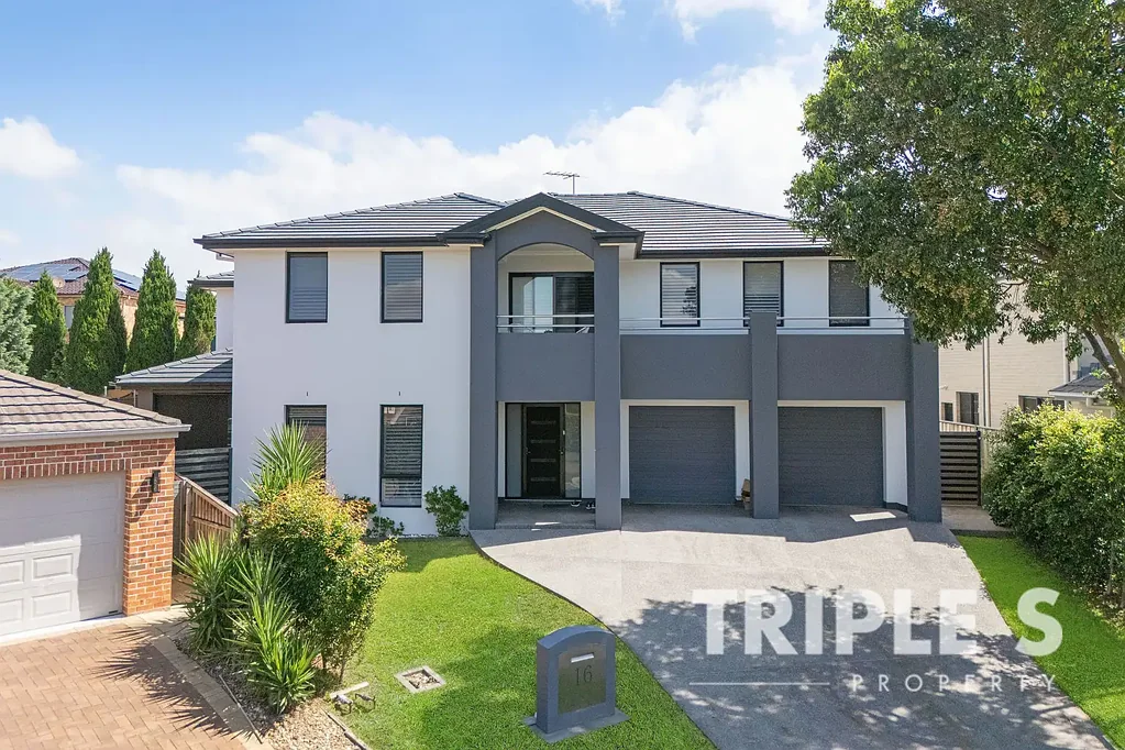 Kellyville 7ห้องนอน Elevated Family Entertainer | 7 Bedrooms | Pool & Alfresco | Multiple Living Areas | Prime Kellyville Location