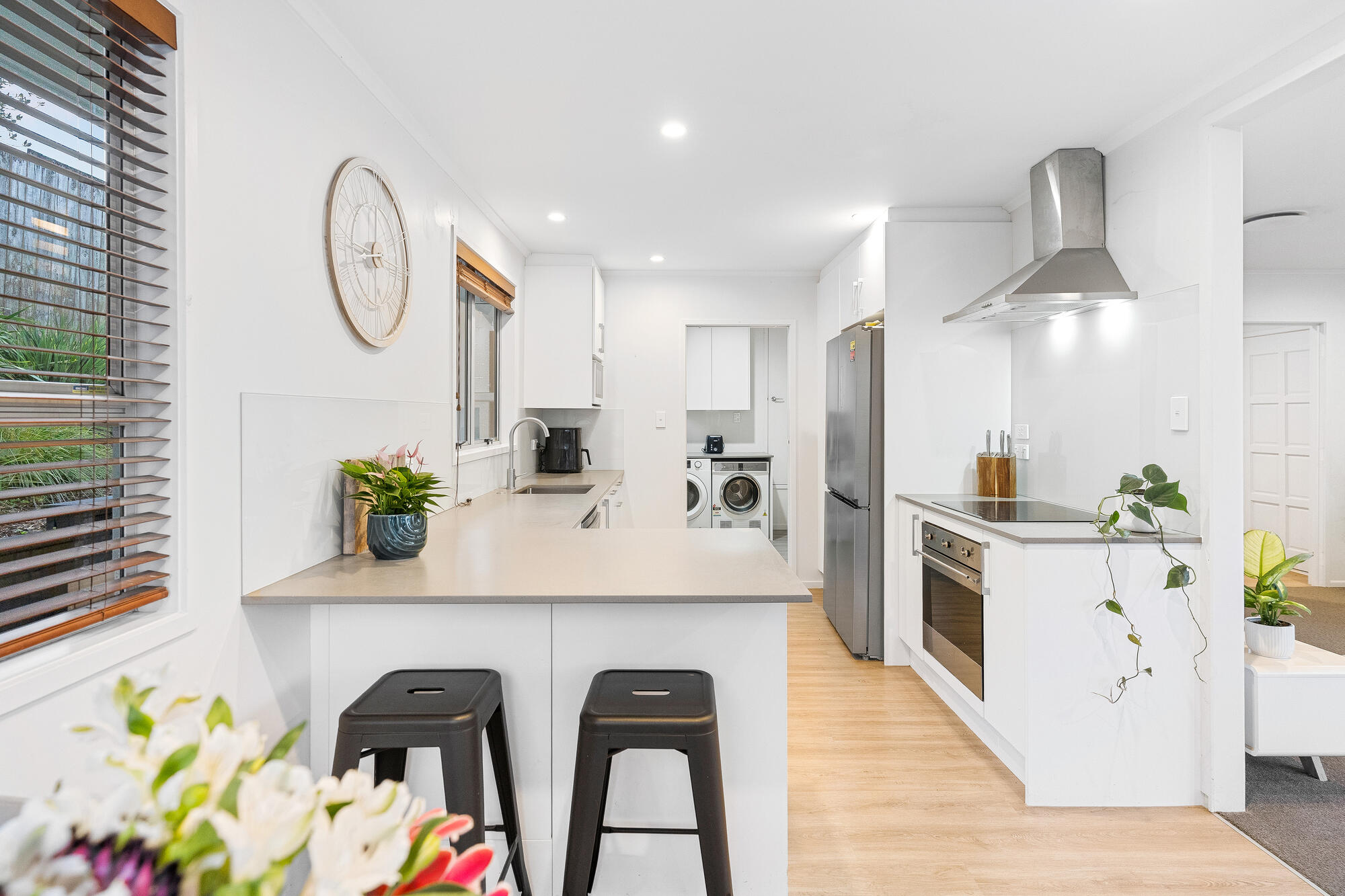 45 Sycamore Drive, Sunnynook, photo 12