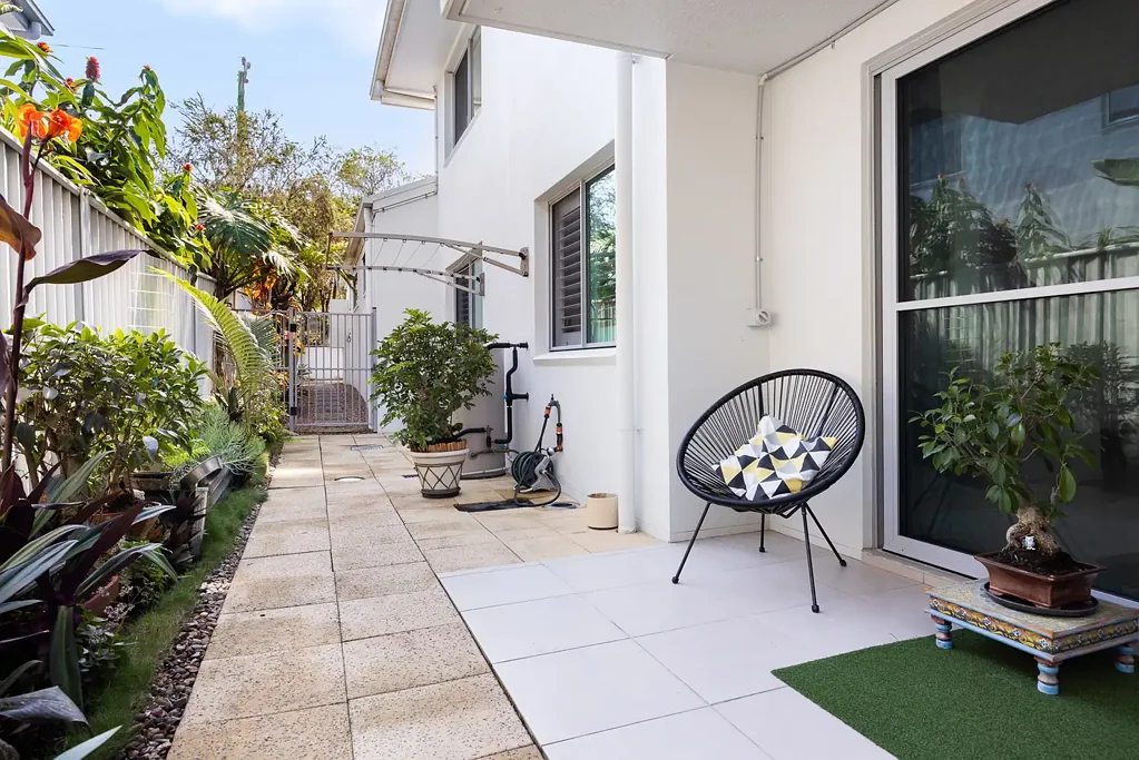 Yandina 2 Bedroom Single Level, Walk to the Heart of Yandina