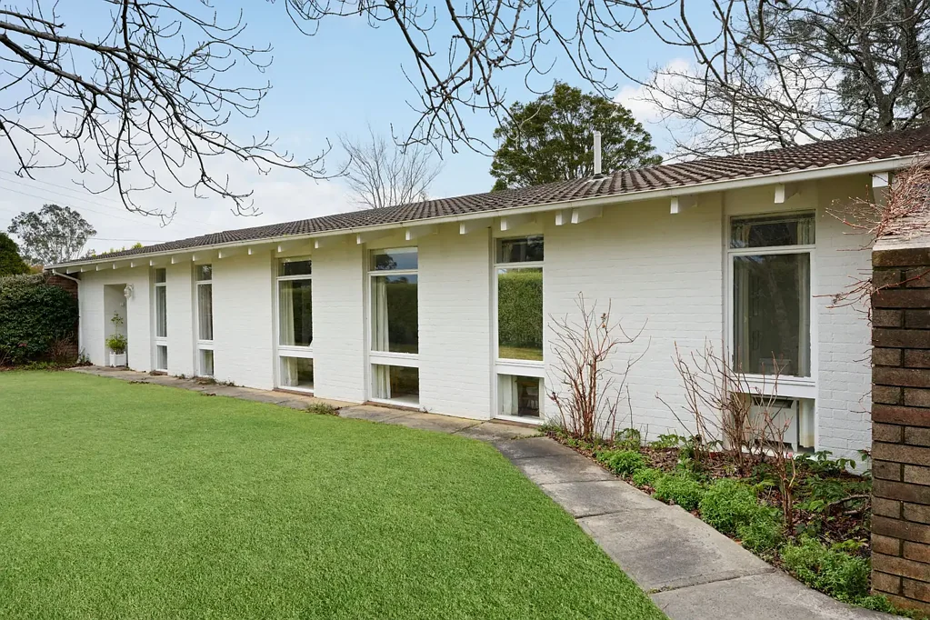 Bowral 3房  Light, Bright and Updated for Modern Living