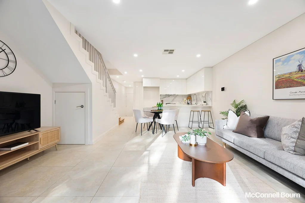 St Ives 4कमरा CONTEMPORARY FOUR-BEDROOM TOWNHOUSE OFFERING SPACE, STYLE & CONVENIENCE