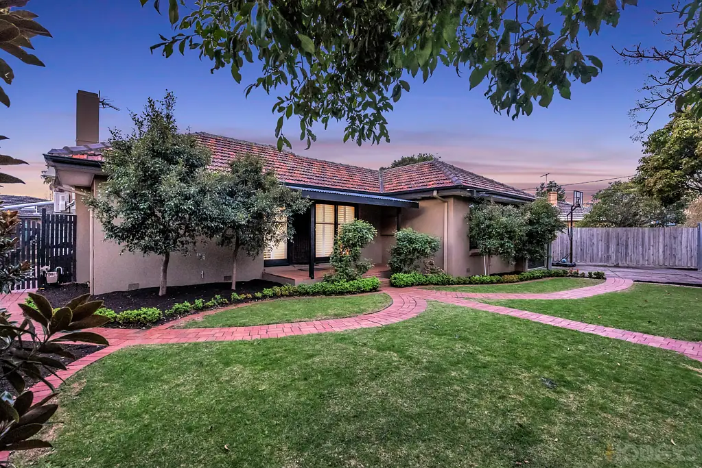 33 Booker Street, Cheltenham, VIC 3192