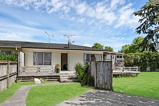 2/29 Kindergarten Drive, Conifer Grove, Papakura District