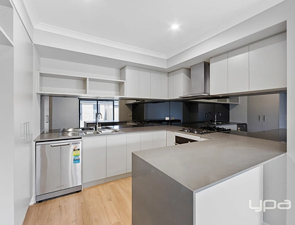 46 Washington Drive, Thornhill Park, North West Melbourne, 4 Kuwarto, 2 Banyo, House