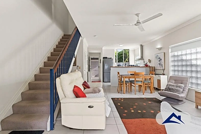 8/184-190 Gatton Street, Manunda, QLD 4870, 2 rūma, 1 rūma horoi, Townhouse