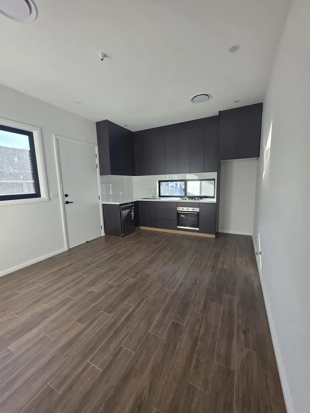 Brand New Granny For Lease in Glenhaven