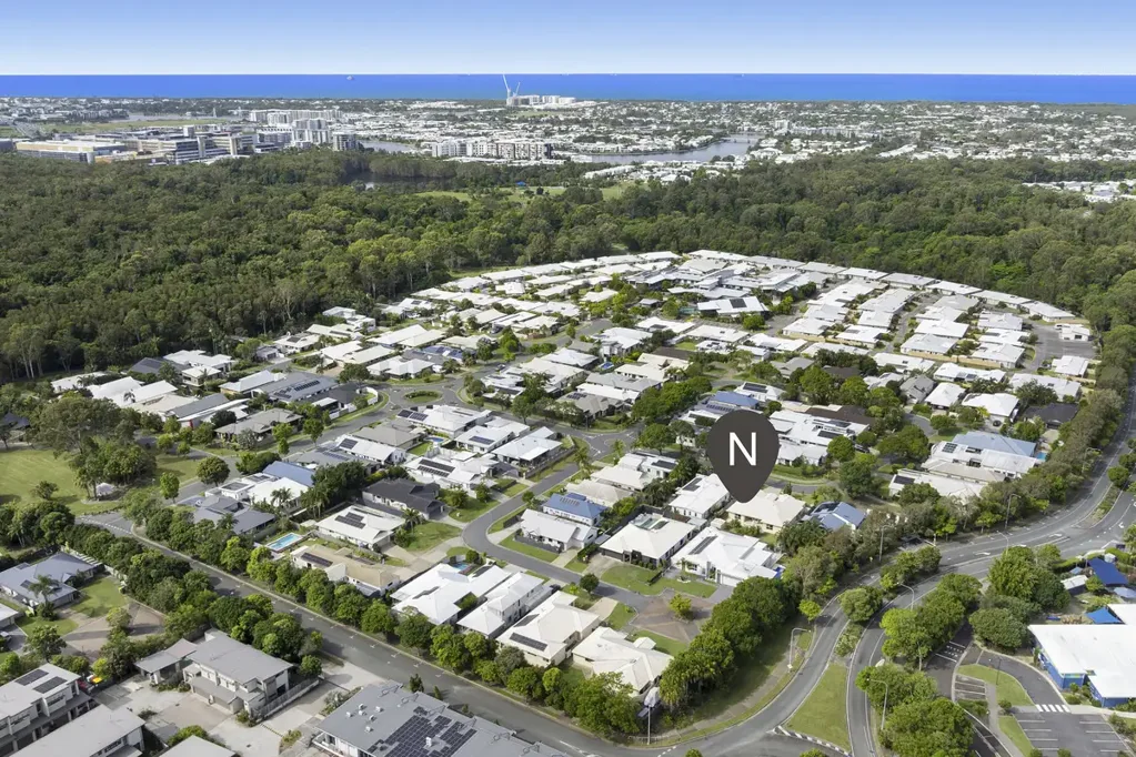 Meridan Plains 4房  Well-Maintained Blank Canvas in Sought-After Kawana Forest