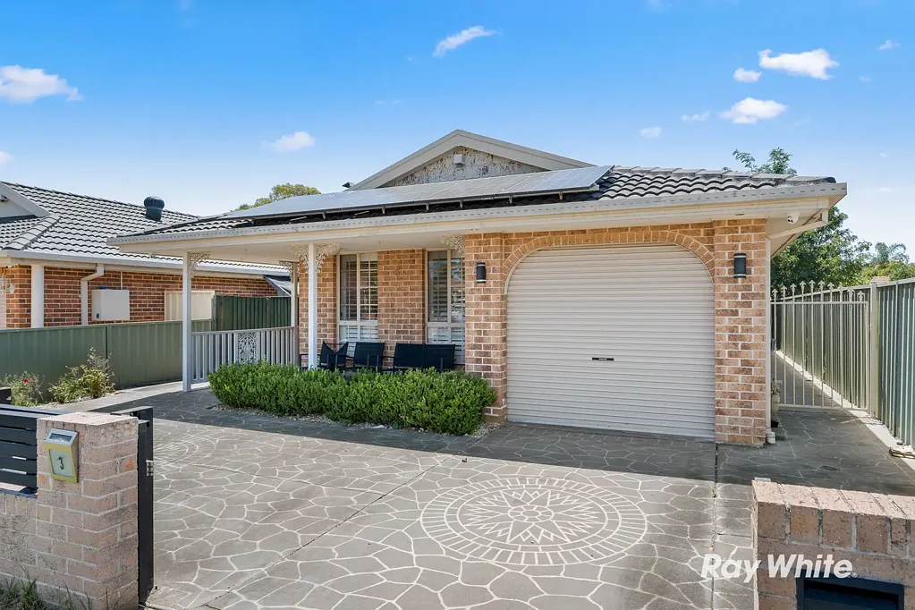 3 Ron Place, Plumpton, NSW 2761