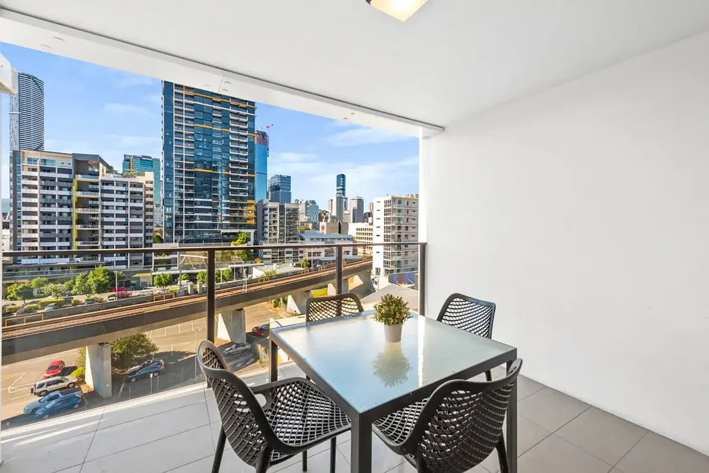 706/14 Merivale Street, South Brisbane, QLD 4101