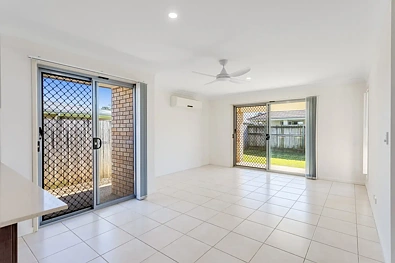 1/3 Mccallum Street, Caboolture, QLD 4510, 3 slaapkamers, 2 badkamers, Unit