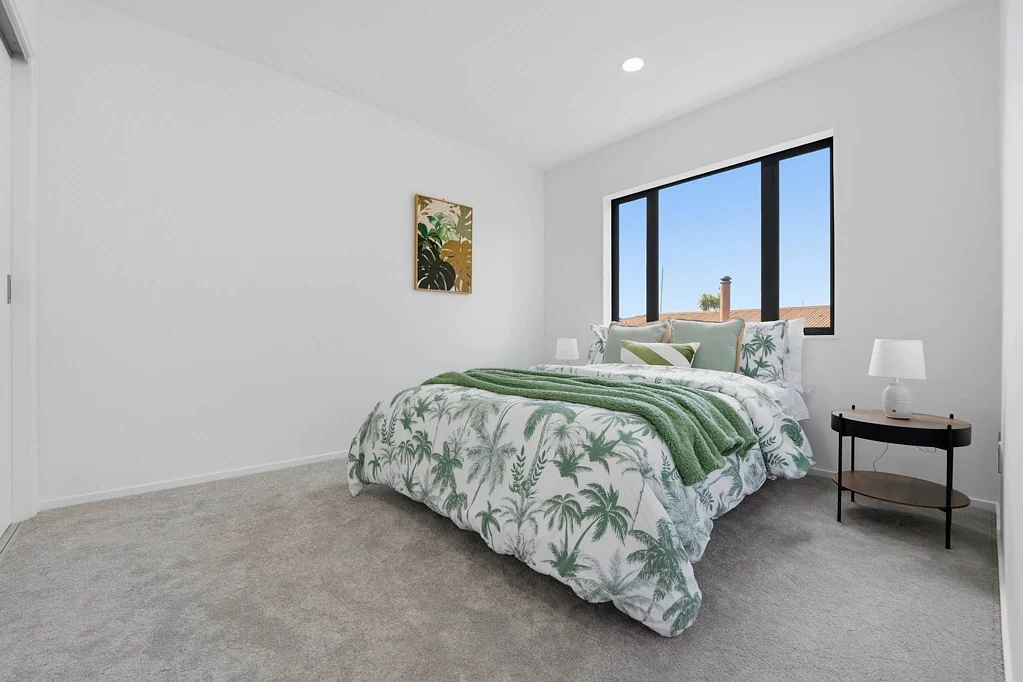 Ranui 1 Slaapkamer Champagne on a beer budget - from $429,000