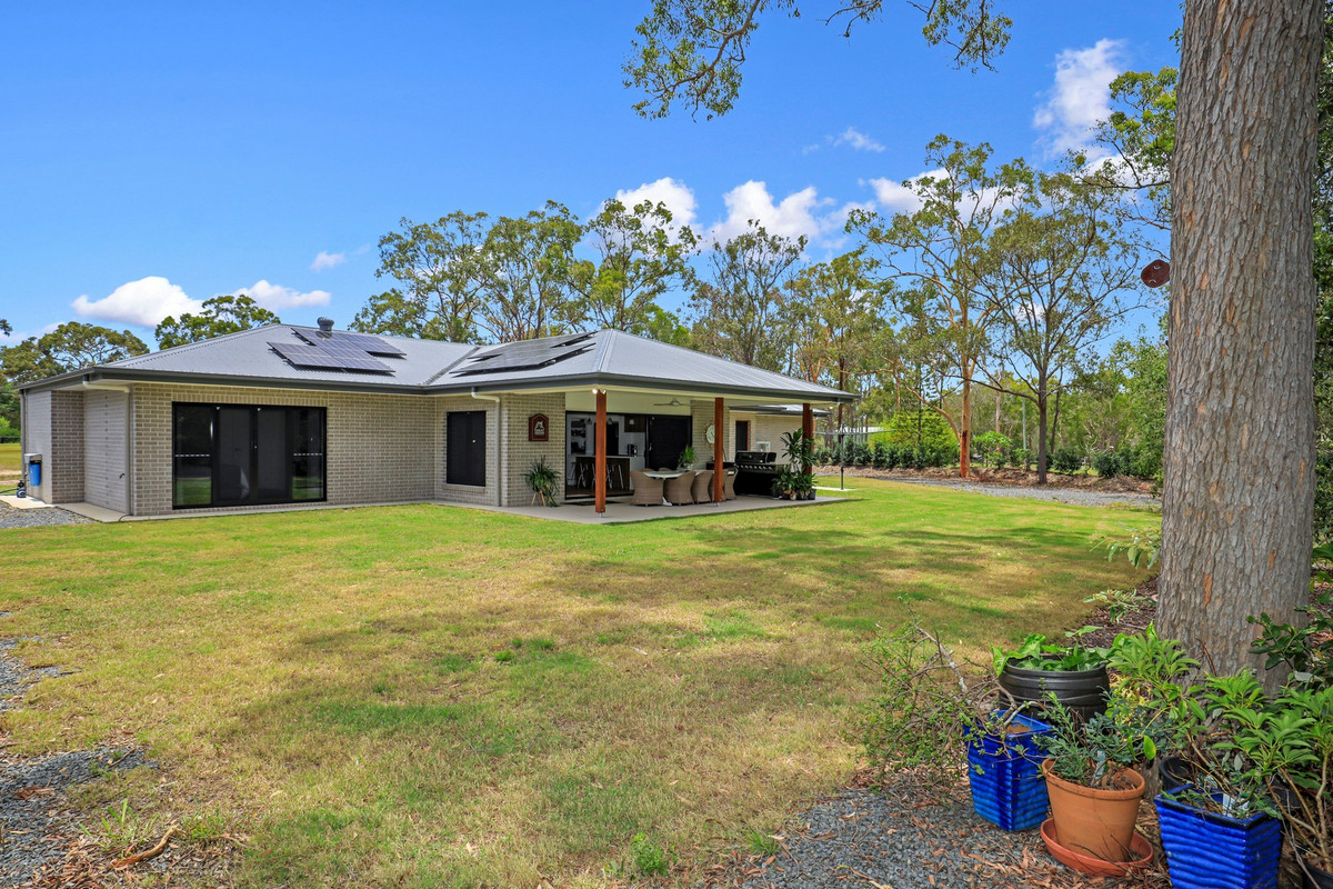 44-46 SOUTH HEATH RD, BURRUM RIVER QLD 4659, 0 chambres, 0 salles de bain, House