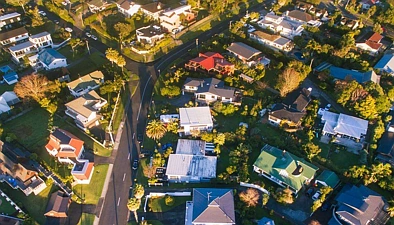大涨9.3%！领跑全国！NZ买房最赚钱的地区揭秘，很多人没想到！2024房市展望出炉……