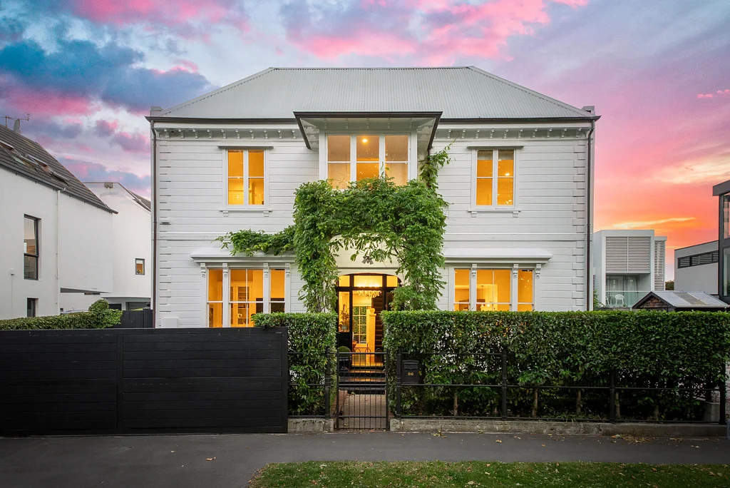 Christchurch Central 5Zimmer Iconic Luxury Living on Cranmer Square