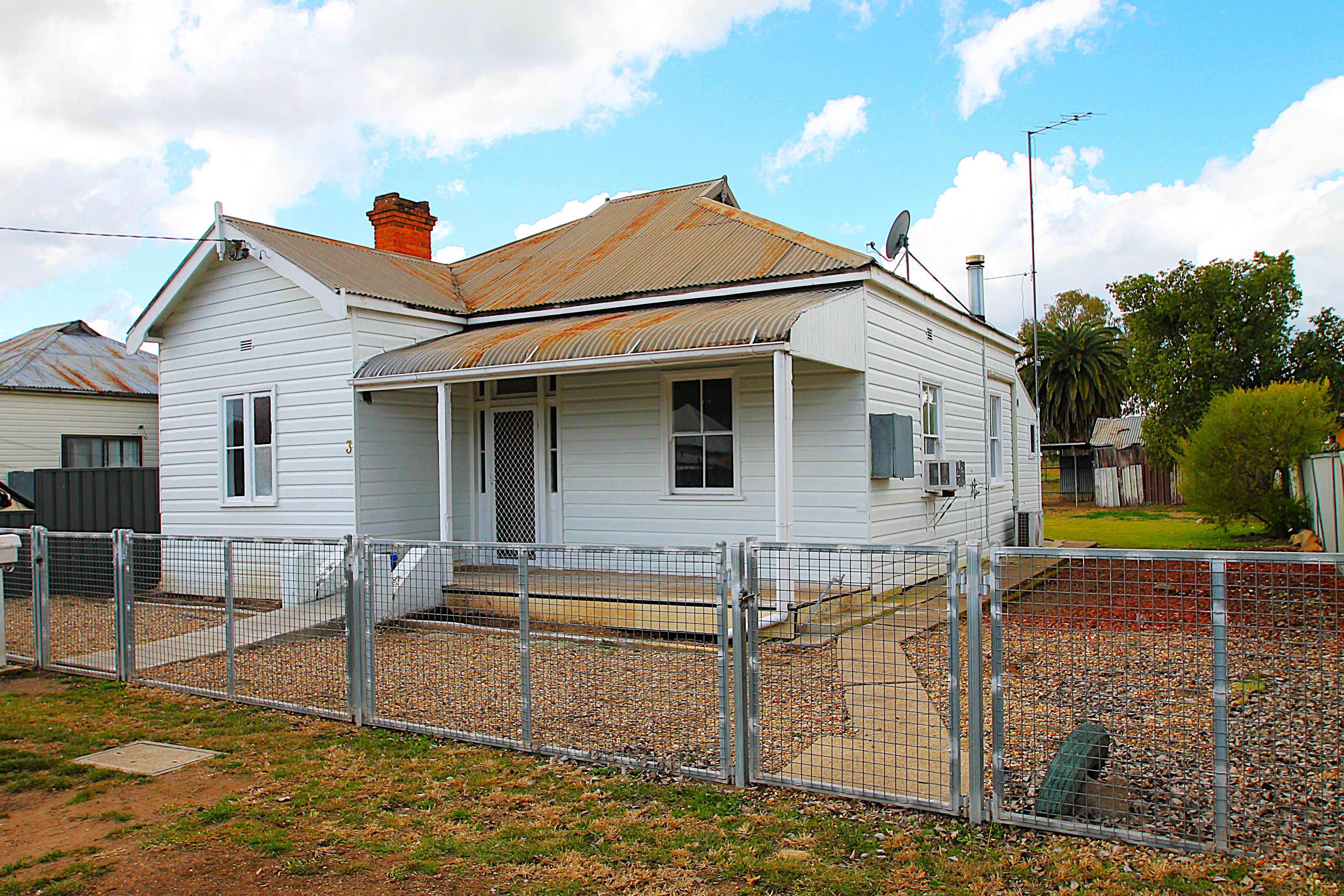 3 POLLOCK ST, QUIRINDI NSW 2343, 0 Kuwarto, 0 Banyo, House