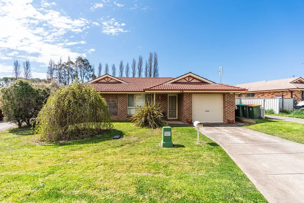 8a Orchard Grove Road, Orange, NSW 2800