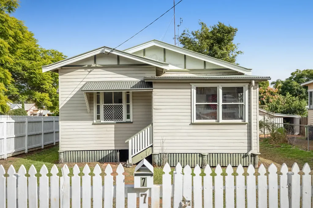 Character Home In Sought After Suburb